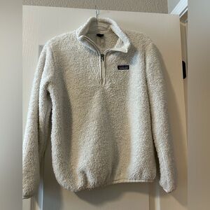 Patagonia Women's White Quarter Zip-Up Fleece Sweater
